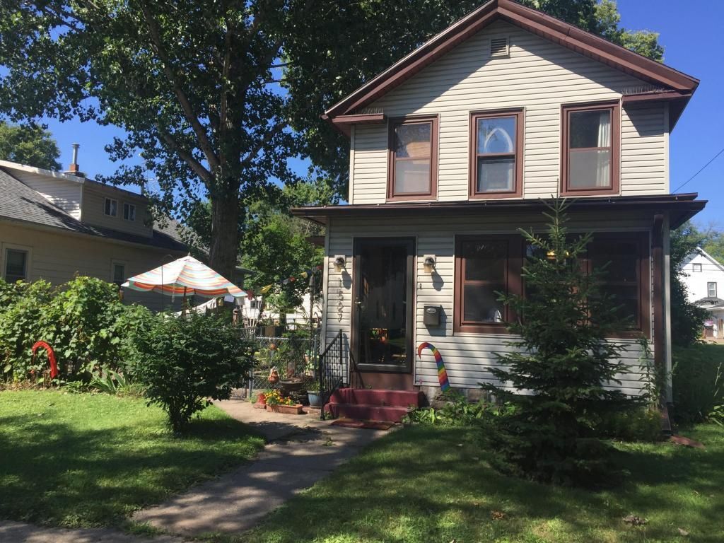 Photo - 1527 Loomis Street