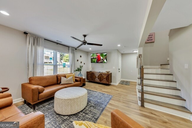 Photo - 1018 Falling Valley Ct SE