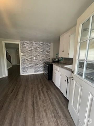 Building Photo - 1216 Wafer St Unit 2B Rental