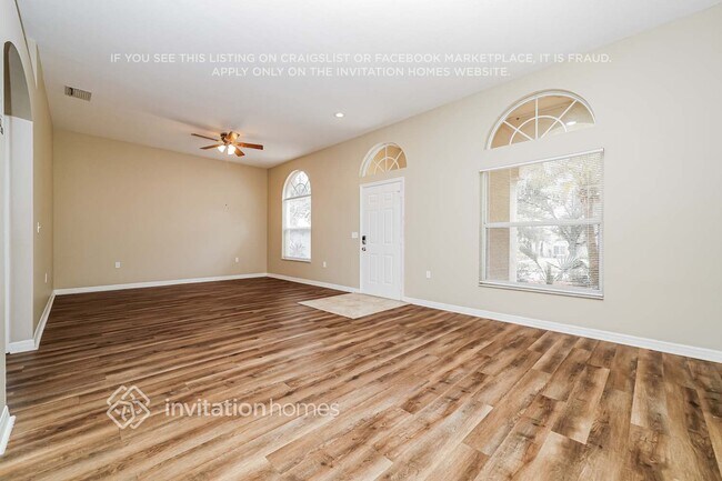 Photo - 10311 Sedgebrook Dr