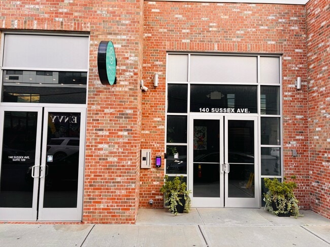 134-142 Sussex Ave