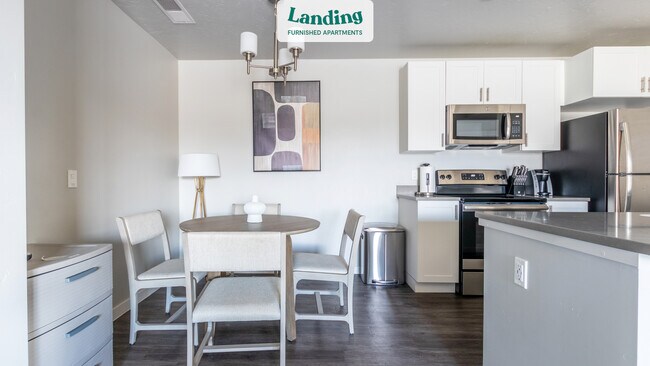 Photo - 2001 S Hudson Ave Unit 206.681222