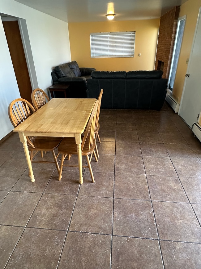 Photo - Pinnacle Apartments