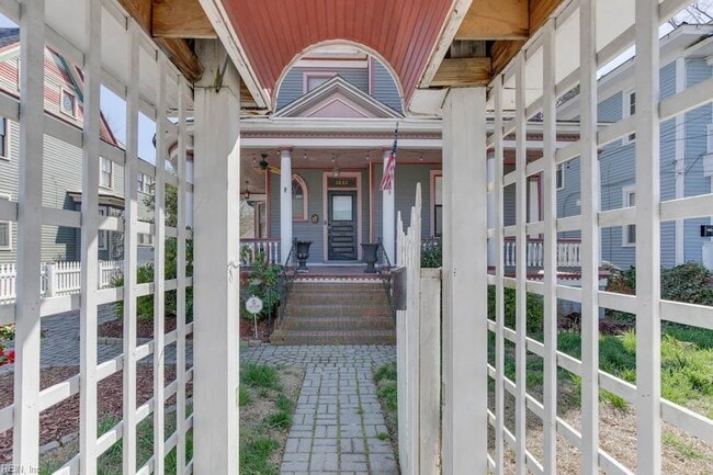 1051 Naval Ave