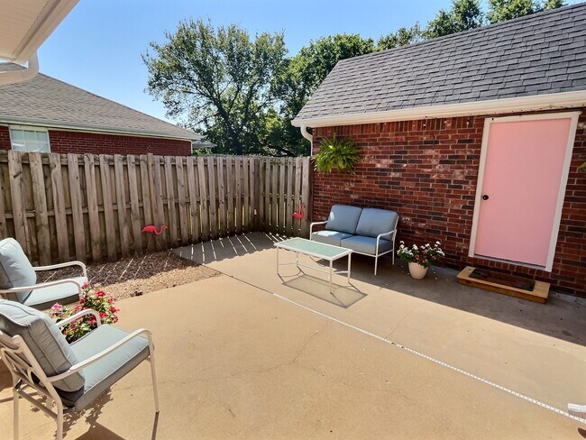 601 Camellia Dr