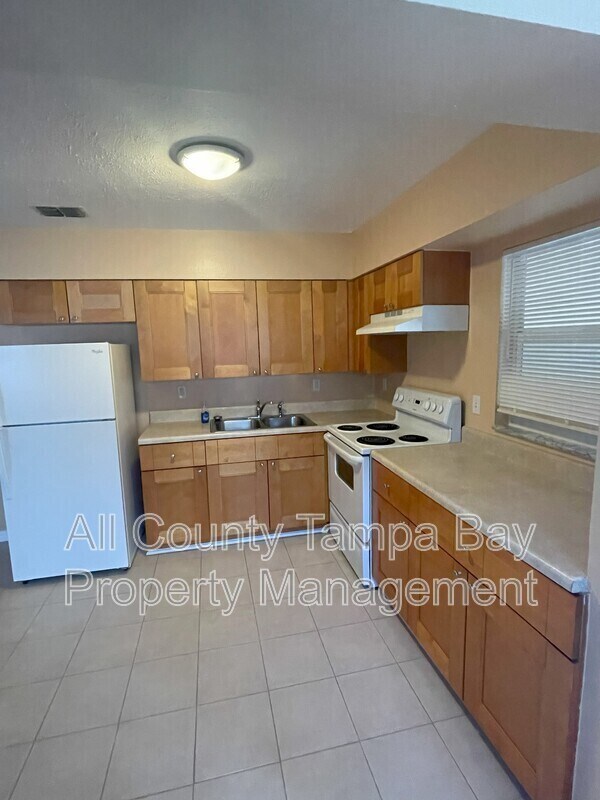 5410 4th St Unit B