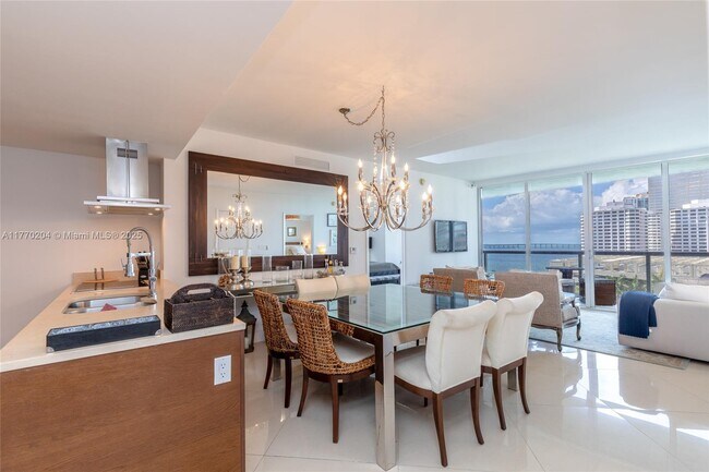 Photo - 495 Brickell Ave Unit 1005