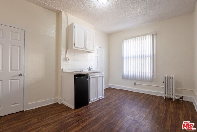 Photo - 729 S Union Ave Unidad 207