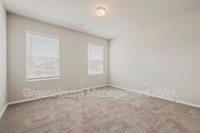 Photo - 1720 Eveningshade Ln