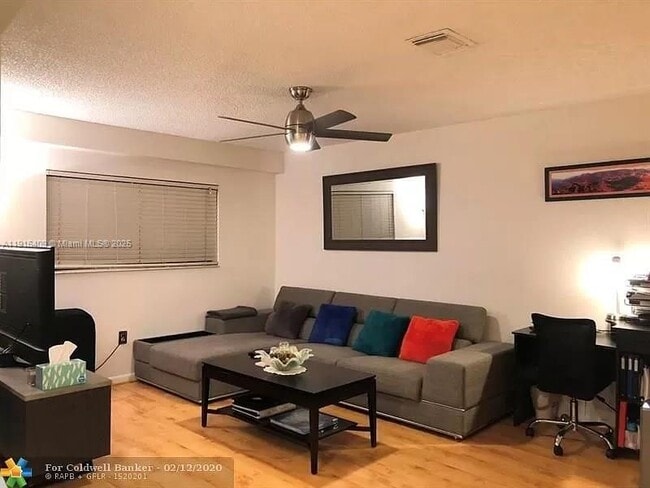 Photo - 1556 N 15th Terrace