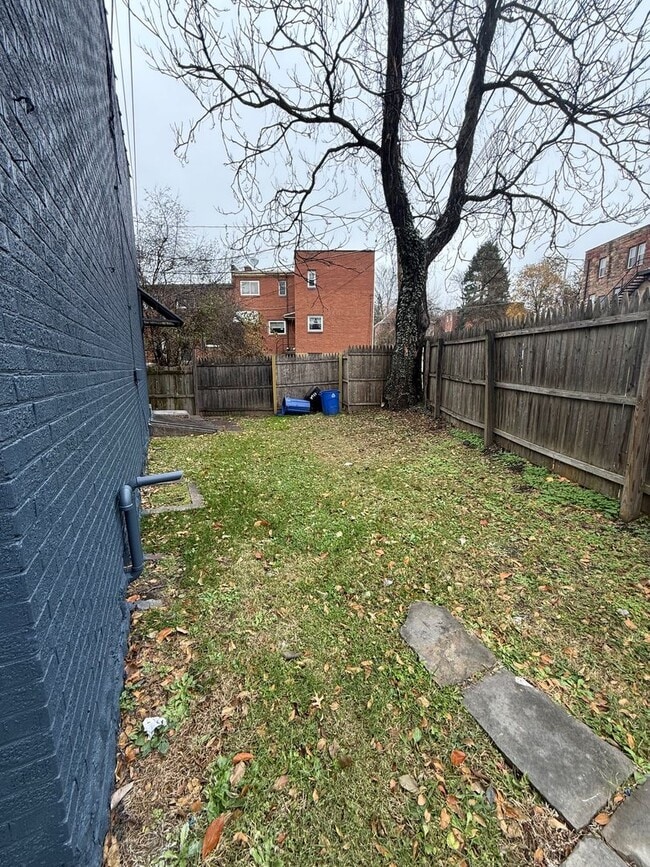 Photo - Cozy 2-Bedroom Townhome for Rent – Lincoln-Larimer, Pittsburgh, PA