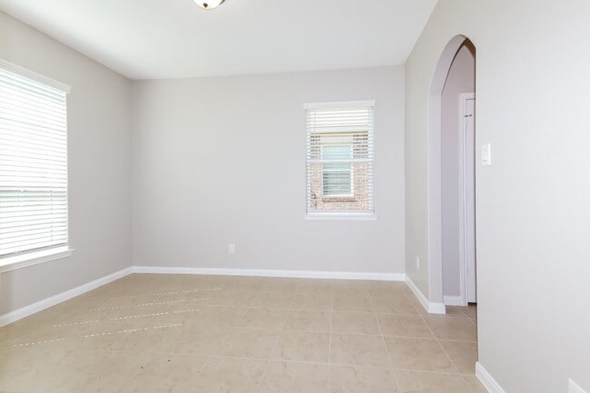 Photo - 8981 Oval Glass St