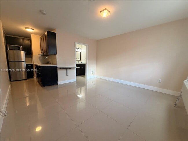 Building Photo - 15337 SW 62nd Ter Unit B