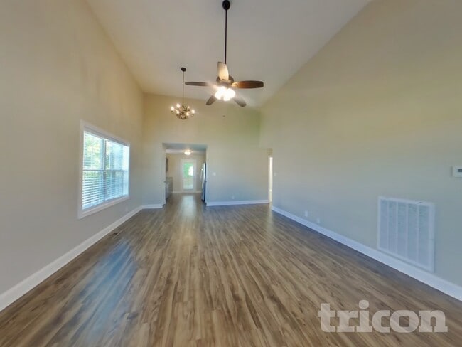 Photo - 2945 Lancelot Ln