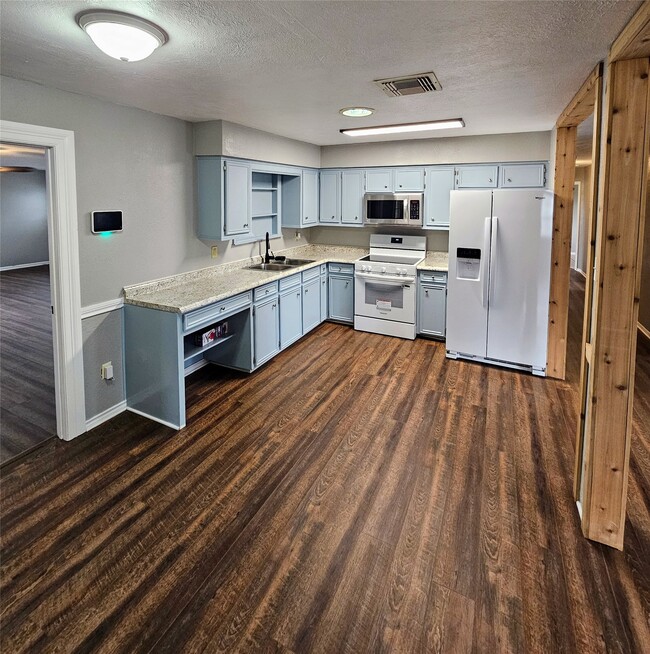 Photo - 1131 County Rd 515