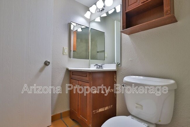 Photo - 851 E Cochise Dr