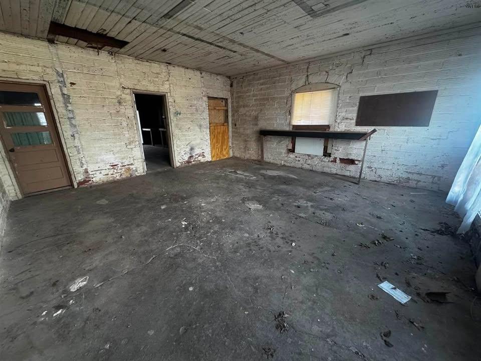 Photo - 3201 Southwest Dr