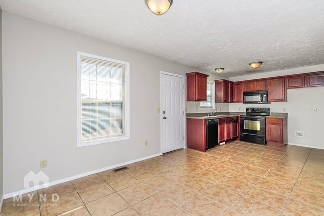 Photo - 308 W Grace St