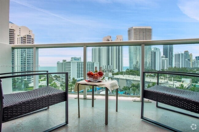 Building Photo - 19370 Collins Ave Unit 1125 Rental