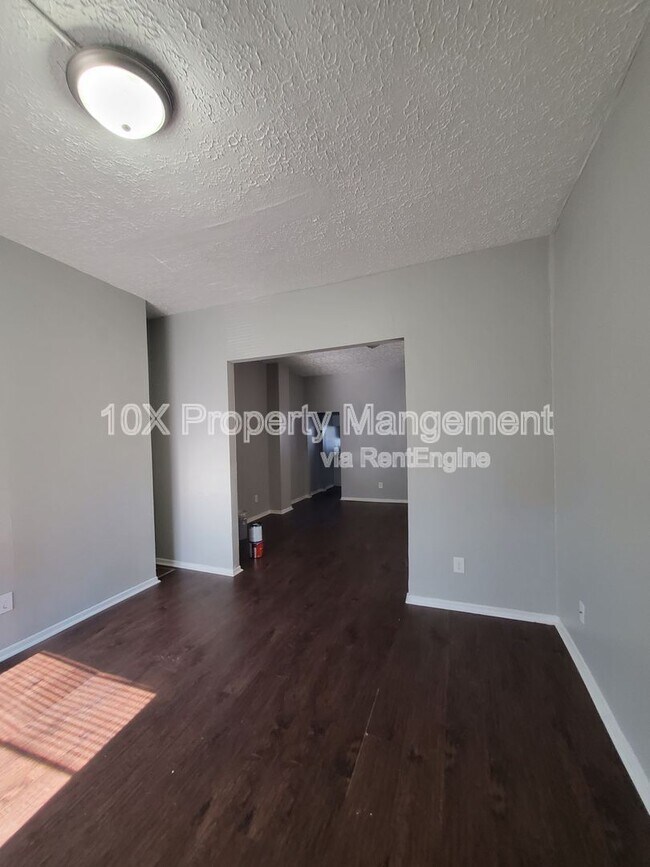 Photo - 100 N Harris Ave