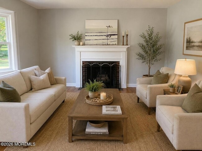 5 E Lincoln Cir