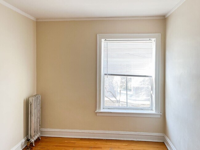 Photo - 1605 W Sunnyside Ave Unit 1W