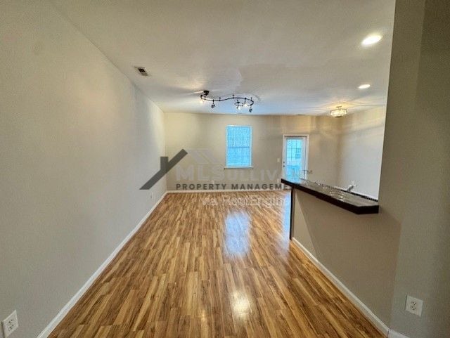 Photo - 604 Sawcut Ln