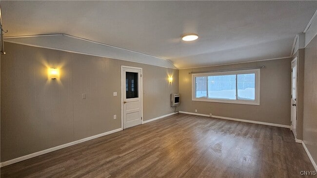 Photo - 56 Artillery Ln