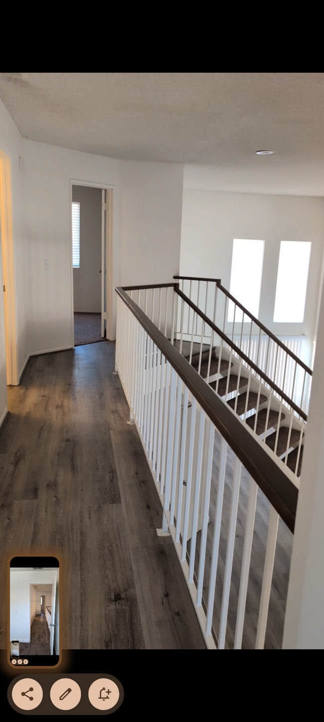 Photo - 675 Woodcrest Dr Unit 675 Woodcrest Drive  B