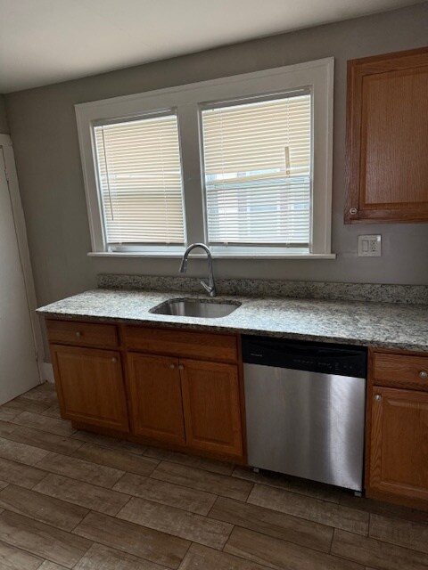 Photo - 14951 Strathmoor St Unit Upper