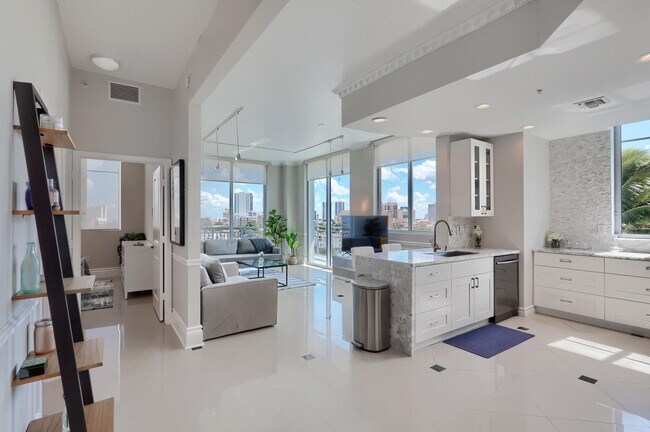 Photo - 300 S Australian Ave Unit 818