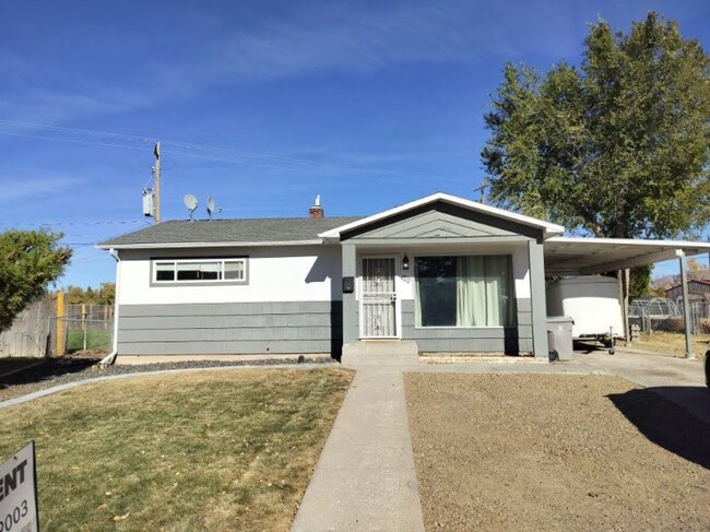 3 BD / 1 Ba Home - 3 BD / 1 Ba Home