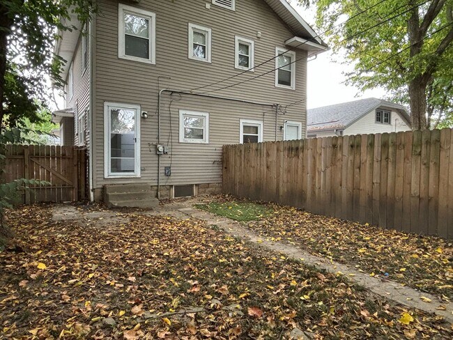 Photo - 3-Bed, 1-Bath Home – Fenced Yard, Off-Street Parking, Spacious Kitchen & In-Unit Laundry