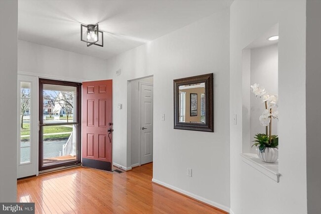 Photo - 301 Adelaide Dr