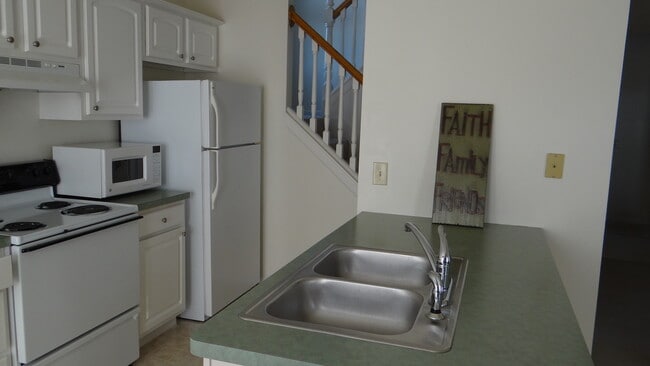 Photo - 911 Jasmine Dr Unit 911-C Jasmine Ln.