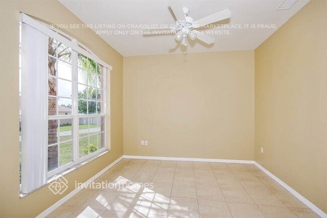 Photo - 1423 Merrimack Ln