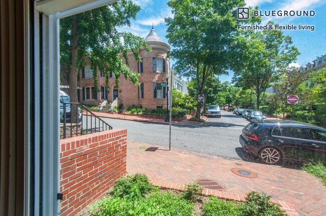 1650 Avon Pl NW Unit SI FL1-ID88