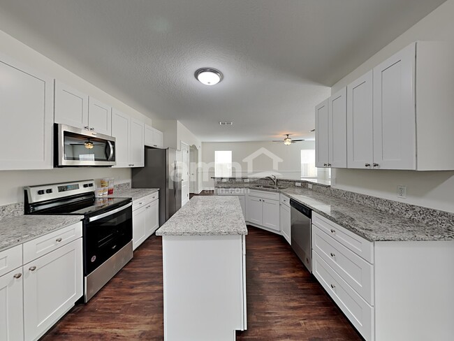 Photo - 4860 Windbourne Way