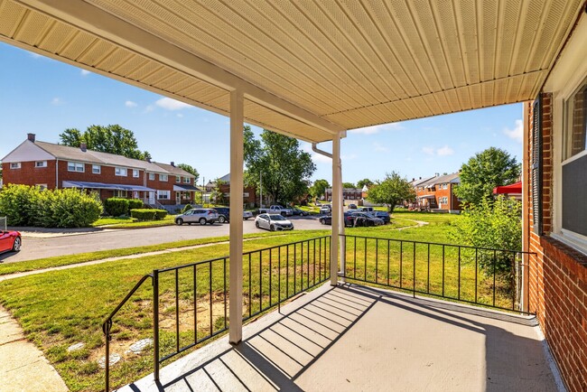 Photo - 1524 Barkley Ave