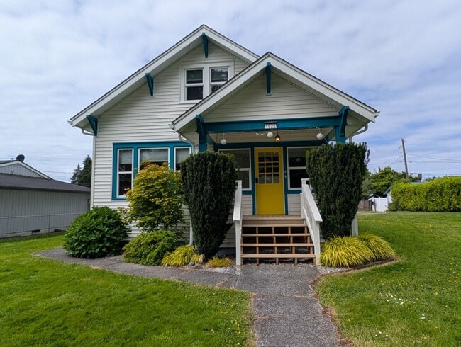 Photo - 3Bd/2Ba Everett Condo Unit A
