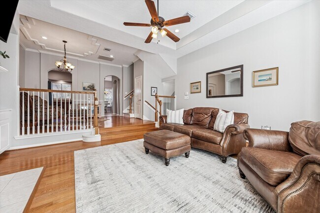 Photo - 1802 Stacy Falls