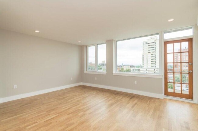Photo - 2 bedroom in Cambridge MA 02139