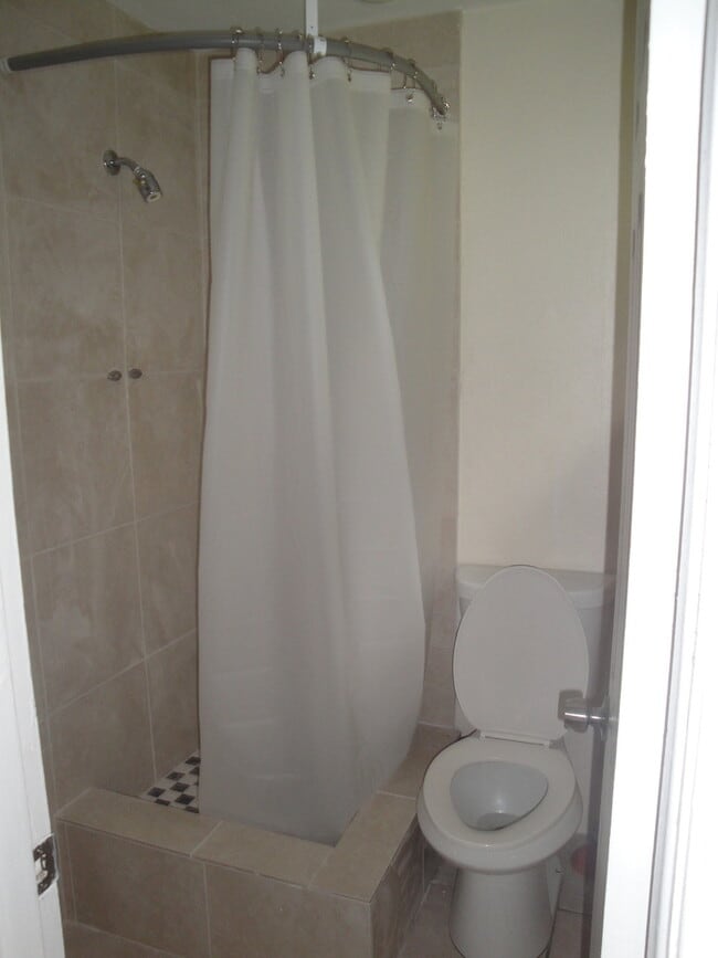 Photo - 1101 Summer St Unit A