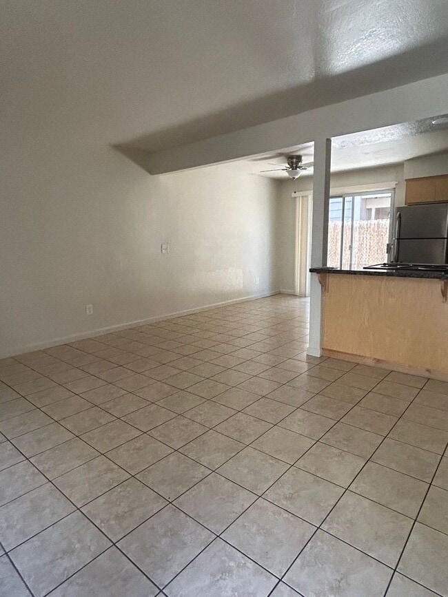 3 Klondike Ct Unit B