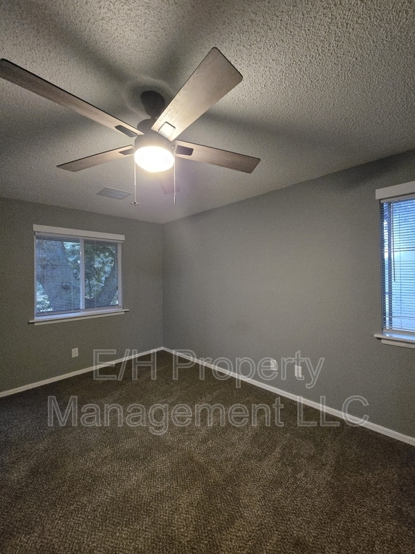 Photo - 612 S Forrest St Unit B