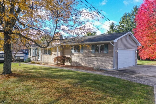 Photo - Spacious Ranch with Over 2,200 Finished Sq...