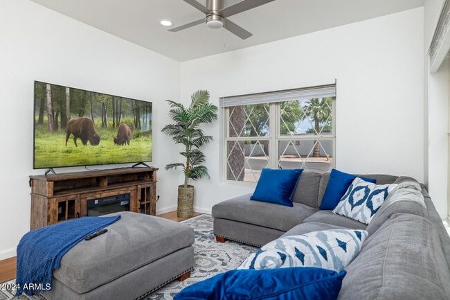 Photo - 3204 N Jay St