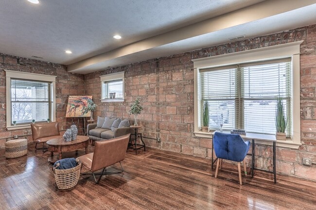 Photo - 806 Park Ave Unit 104 C1650
