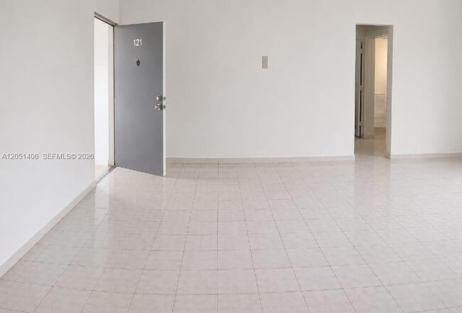Photo - 13500 NE 3rd Ct Unit 121