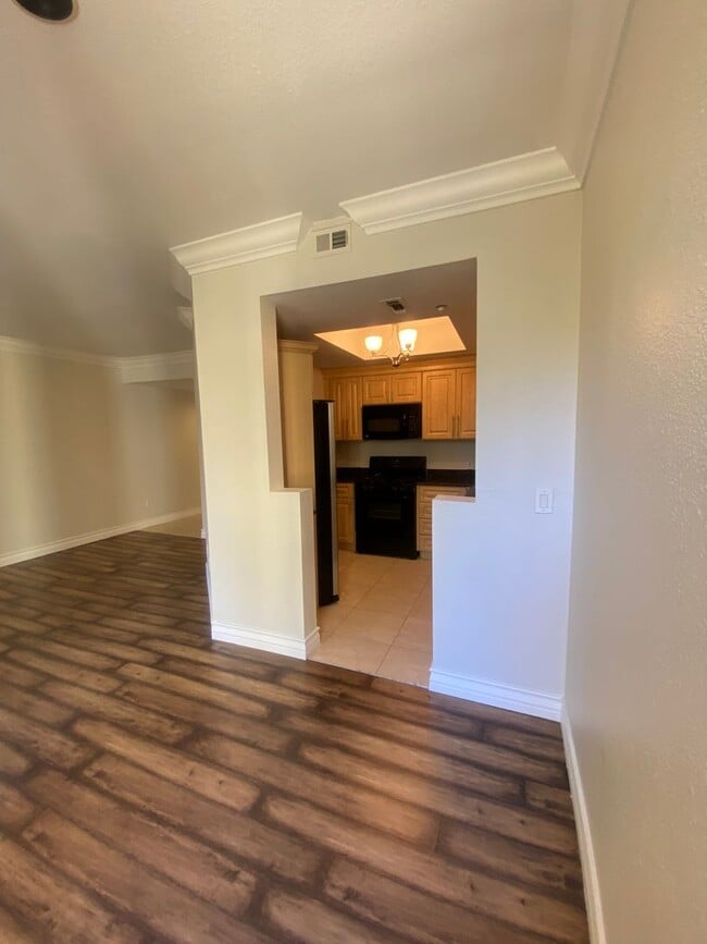 Photo - Gorgeous unfurnished 1 bedroom at the fabu...